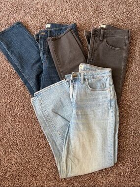 Madewell Lot of Three Perfect Vintage Jeans Light Blue, Dark Blue & Black 28